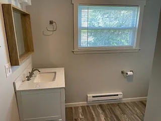 213 Robert St #215 — Photo 8