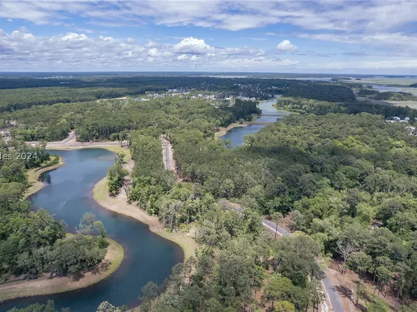 61 Lupine Rd, Bluffton, SC 29910