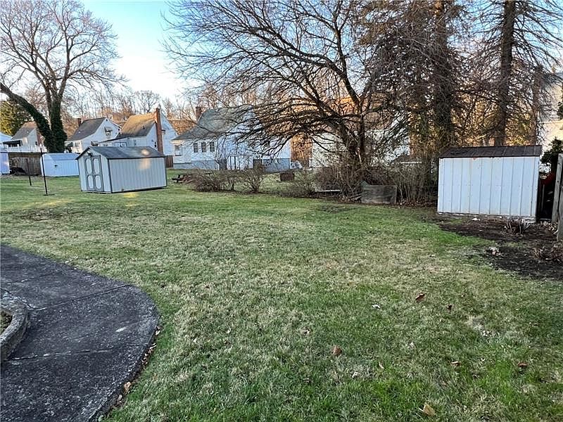 807 Valleyview Dr, Dravosburg, PA 15034 Zillow