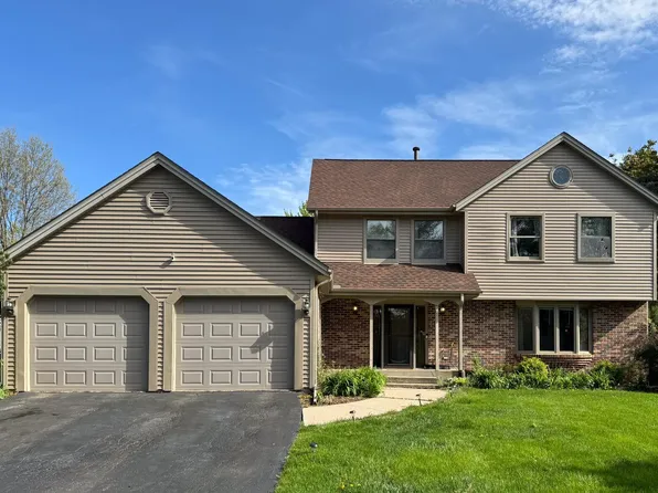 6451 Old Hunters Run, Rockford, IL 61114