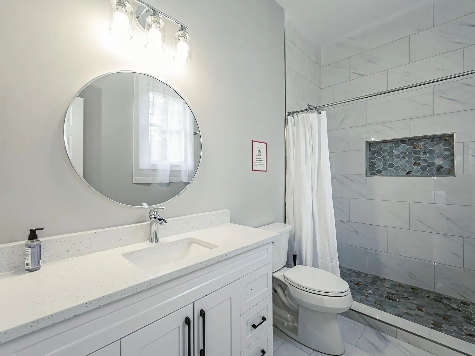 4 bed, 3.0 bath, 1422 sqft, $1,390 — Photo 4