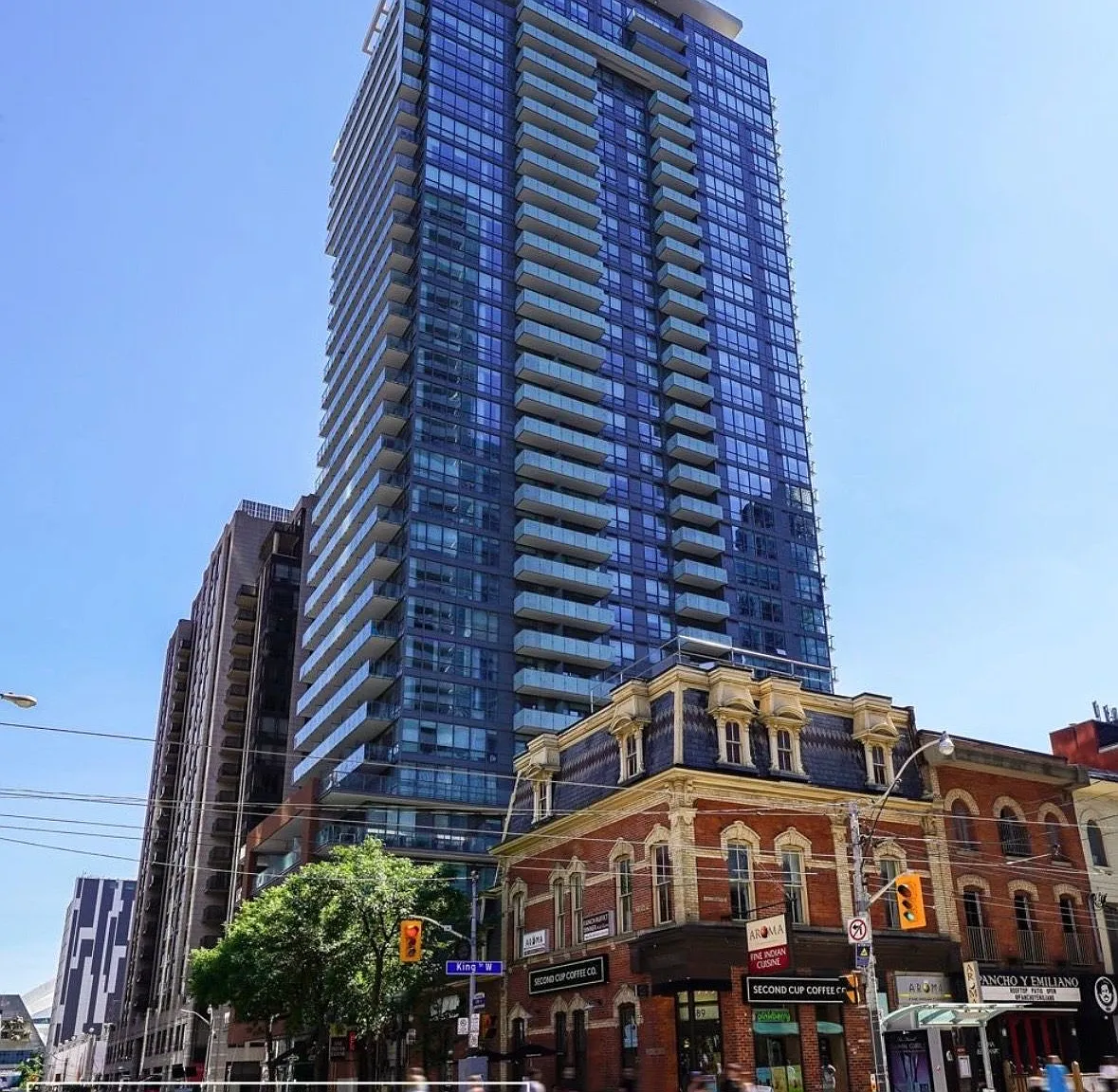 2 bed, $2,600 — Photo 1