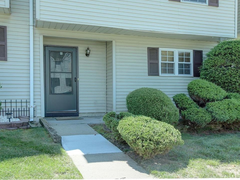 834 Darlington Dr Old Bridge NJ Zillow