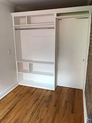 Rented by Lisa Management | media 51