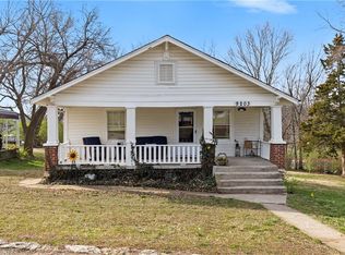 9203 W 50th Ter, Merriam, KS 66203