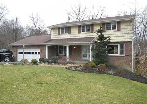 1st image of 136 Sherwood Dr