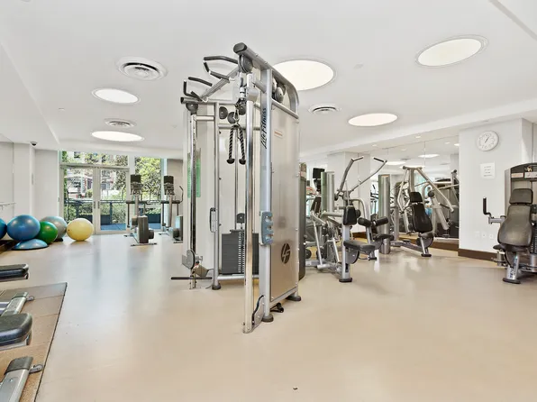 225 East 34th Street image 13 of 20