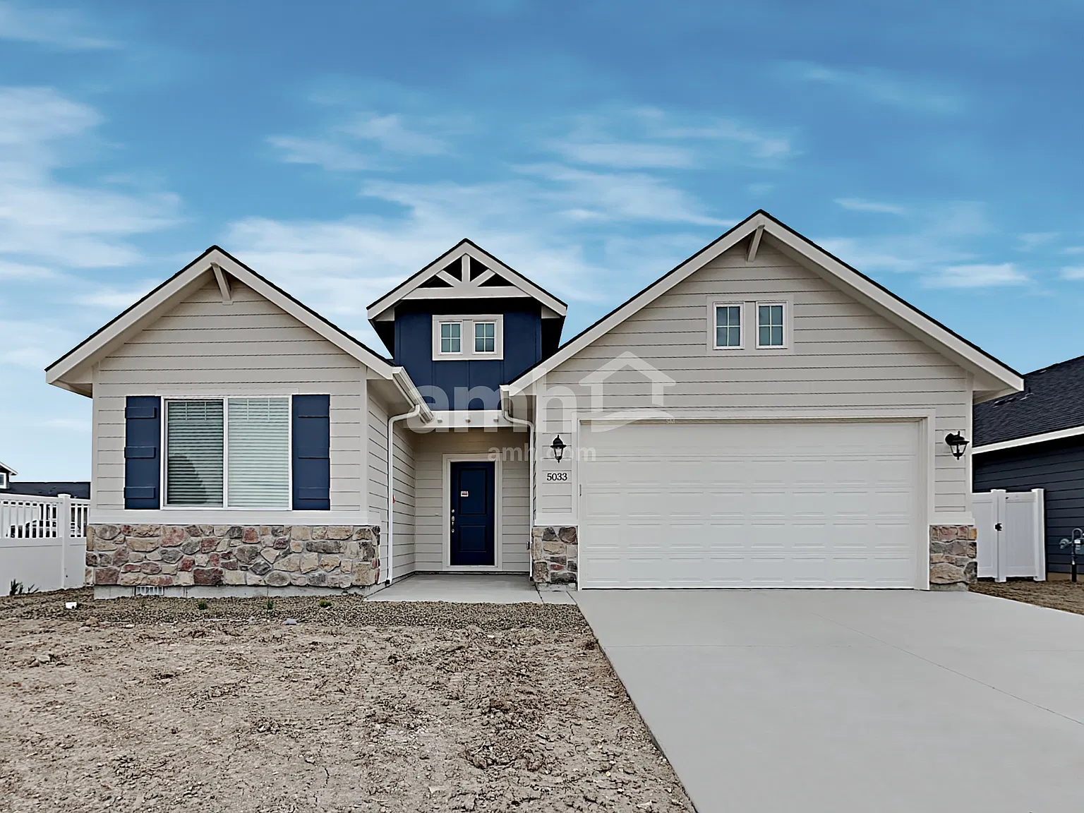 3 bed, 2.0 bath, 1721 sqft, $2,650 — Photo 1