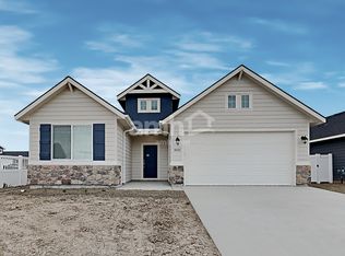 5033 W White Ash Ct, Meridian, ID 83646