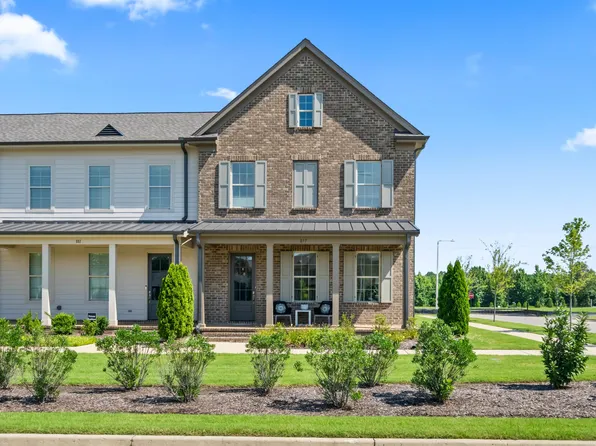 877 Ufton Aly, Collierville, TN 38017
