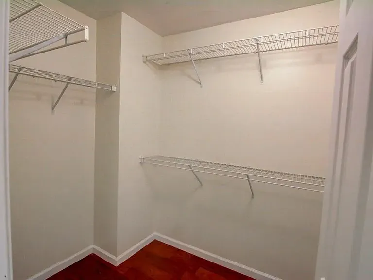 2619 Avery Park Cir — Photo 12