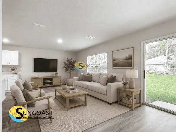 13 Unique Ct, Palm Coast, FL
