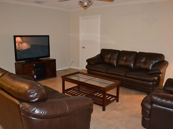 4th image of 4622 French Dr