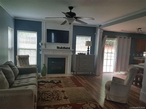 5th image of 1403 Deer Forest Dr