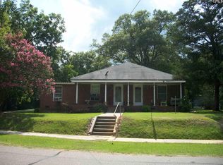 307 N Jefferson St, Saluda, SC 29138