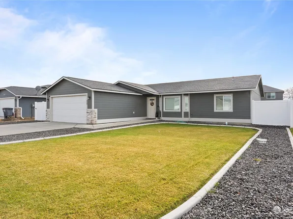 820 E Mt Adams Street E, Othello, WA 99344