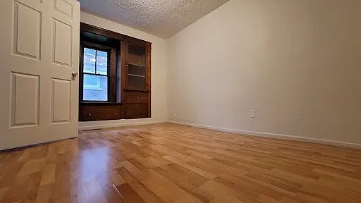 124 Russell Ave #1 — Photo 2