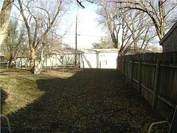 5th image of 250 S Norris St