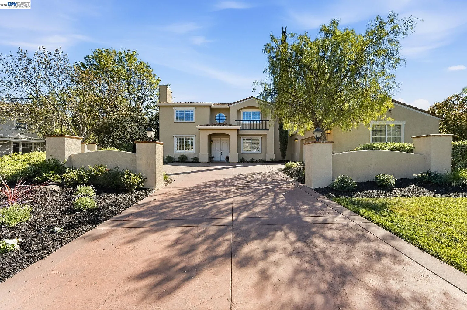 1548 Klondike Pl photo 1