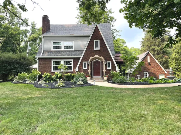 2044 Lick Creek Dr, Indianapolis, IN 46203