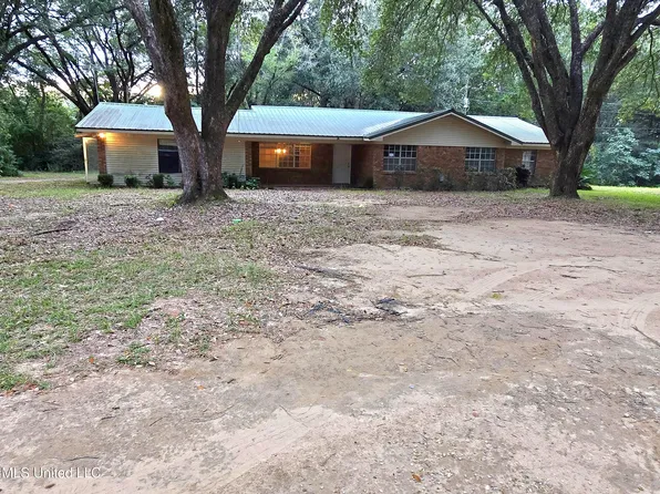 8105 Highway 613, Lucedale, MS 39452