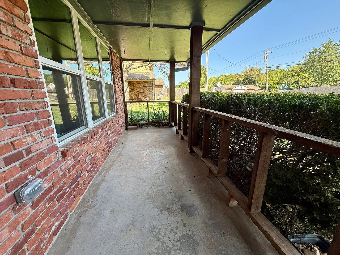 Nice 3 bedroom 2.5 bath near Jenks HS — Photo 3