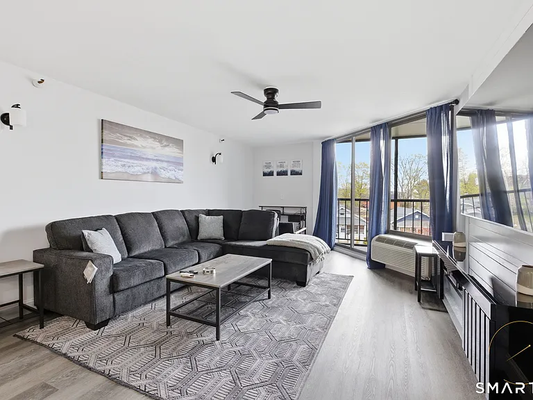 140 Captain Thomas Blvd #307 — Photo 6