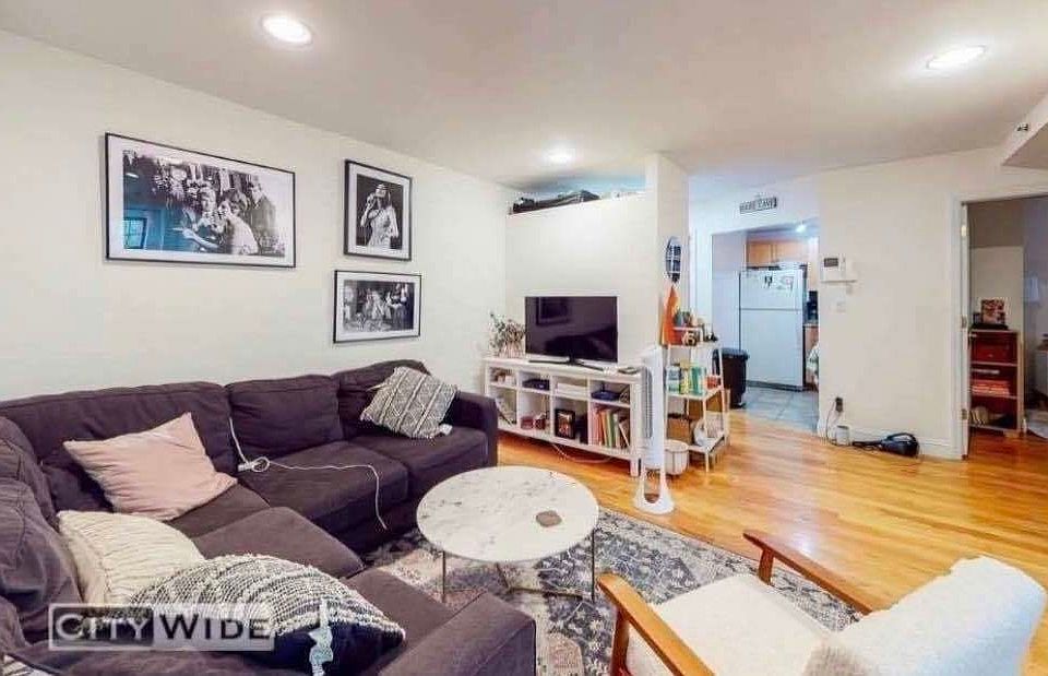 1st image of 525 E 13th St #3Q