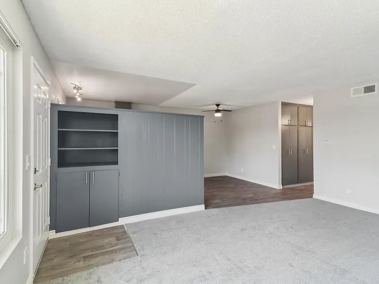 The Atherton Apartments — Photo 32