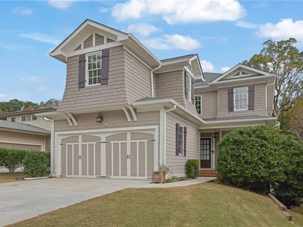 3245 Lynwood Dr, Atlanta, GA 30319