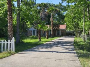 3729 Pin Oak Dr, Conroe, TX 77301