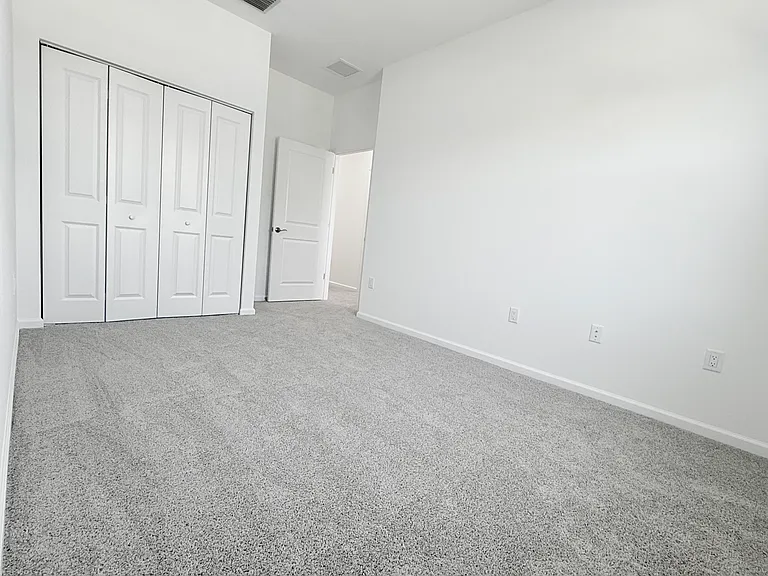 4394 S Longwood Lake Sq — Photo 23