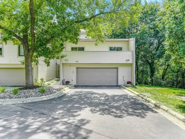 8352 Upper 138th Ct, Apple Valley, MN 55124