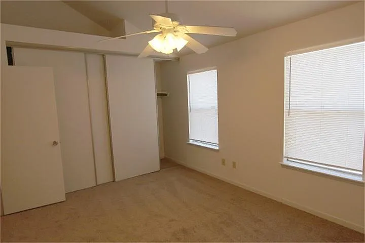 2930 Grants Lake Blvd #2305 — Photo 16