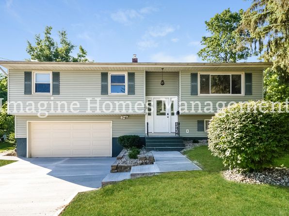 9421 Fairfield Dr