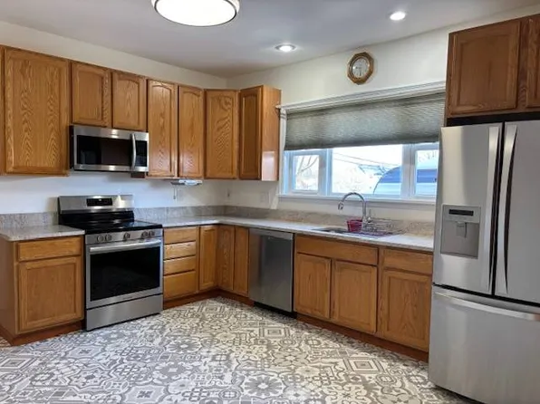 527 Alexander St, Schenectady, NY 12308