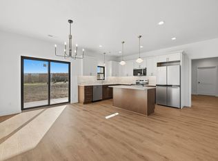 10653 Marty View Cir, Kimball, MN 55353