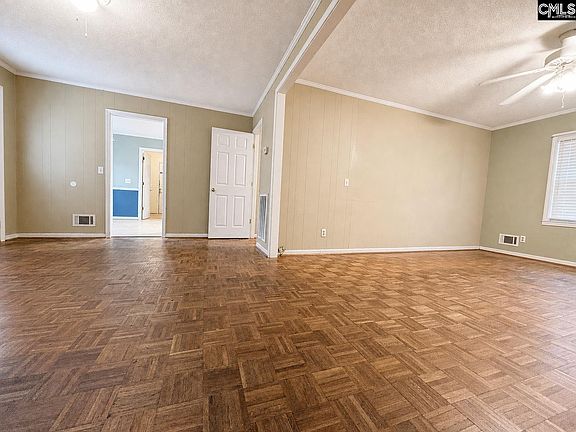 5th image of 307 Littlefield Rd