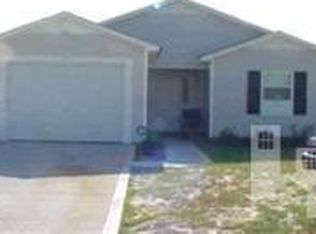 3015 Memory Rd, Wilmington, NC 28429