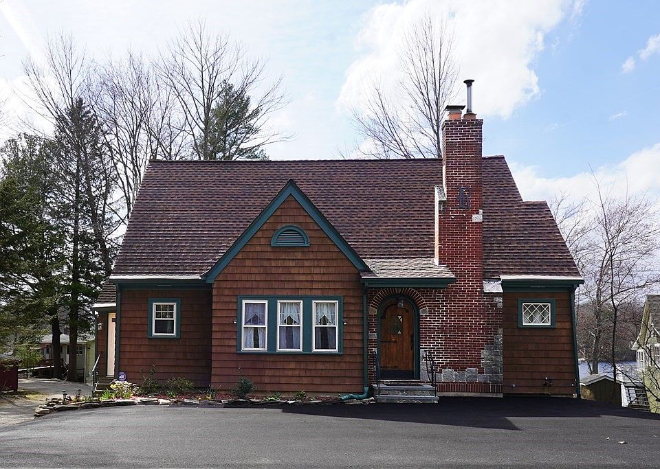 565 Reservoir Rd, Pascoag, RI 02859 Zillow
