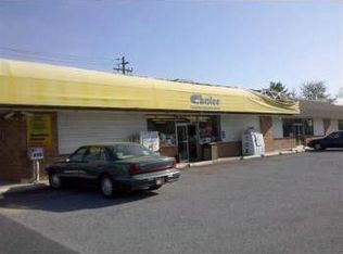 1327 N Mountain Rd, Harrisburg, PA 17112