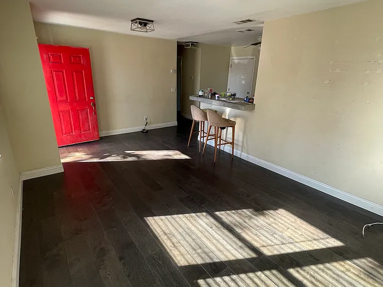 12811 La Cuarta St — Photo 13