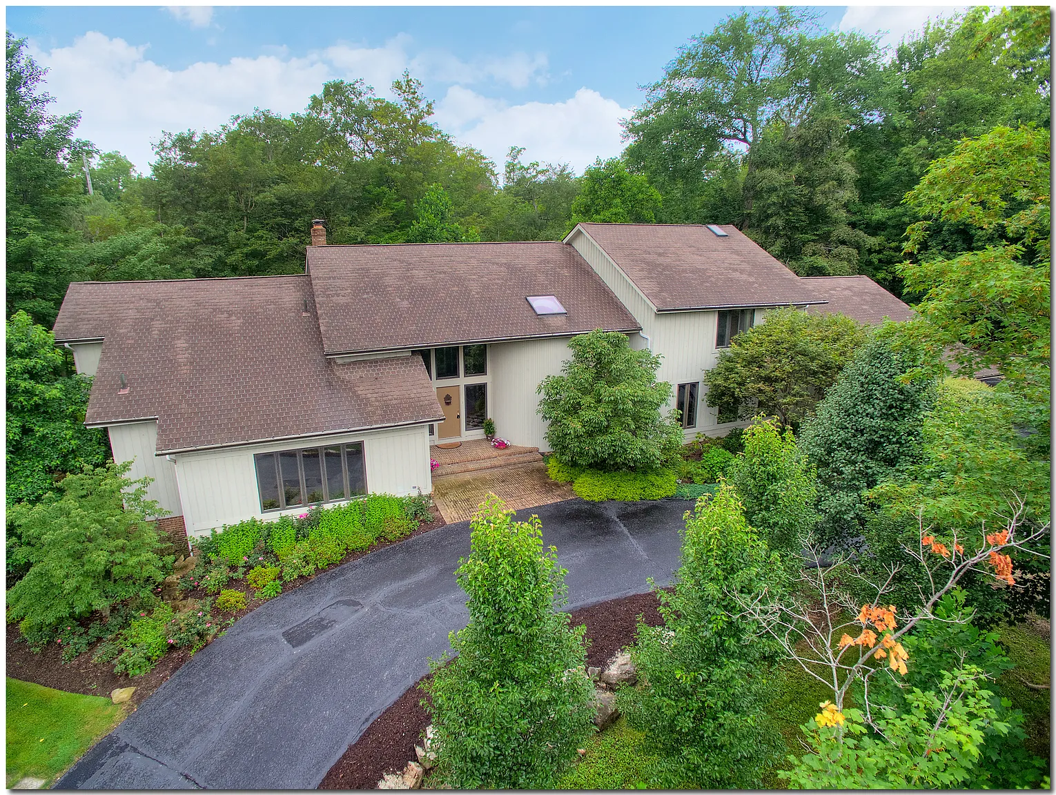 90 Stonewood Dr photo 1