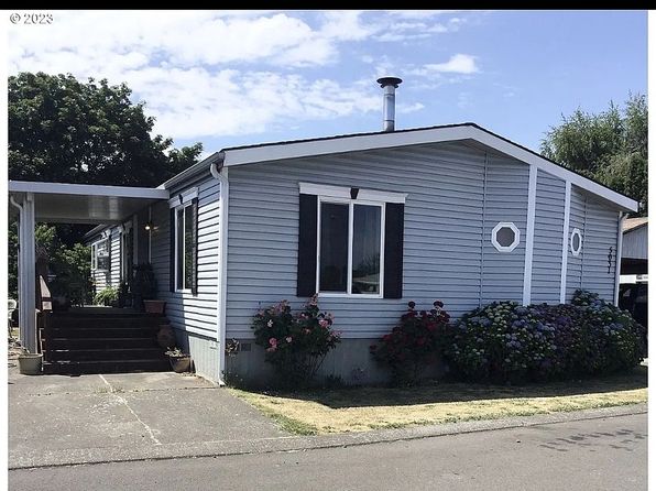 5031 Copper Creek Loop NE