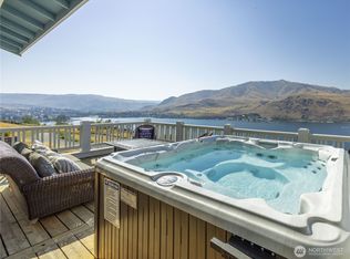 The Lookout, Chelan, WA 98816