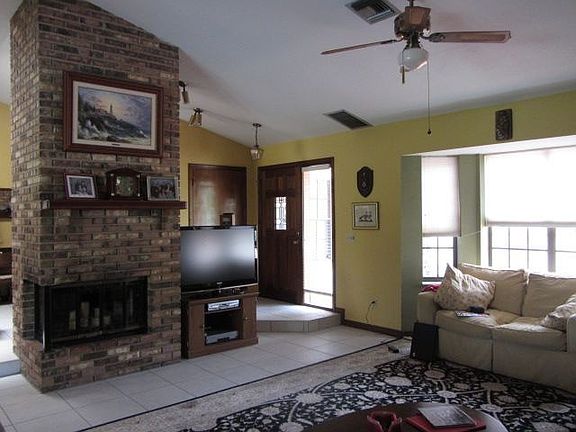 Great Room Entry