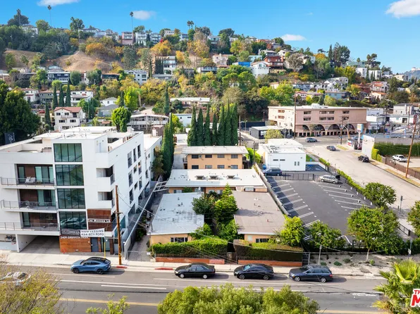 2415 Griffith Park Blvd, Los Angeles, CA 90039