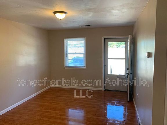 3rd image of 3126 Us Highway 221 S APT 2