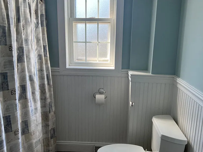 1320 N New St — Photo 12