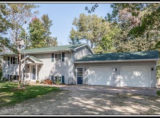 N3110 Alfreds Rd, Weyauwega, WI 54983